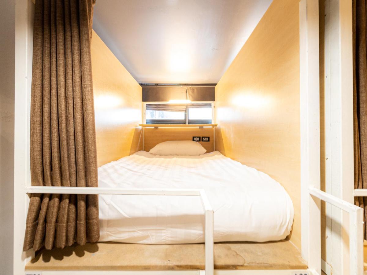 Khao San Social Capsule Hostel Bangkok Eksteriør bilde