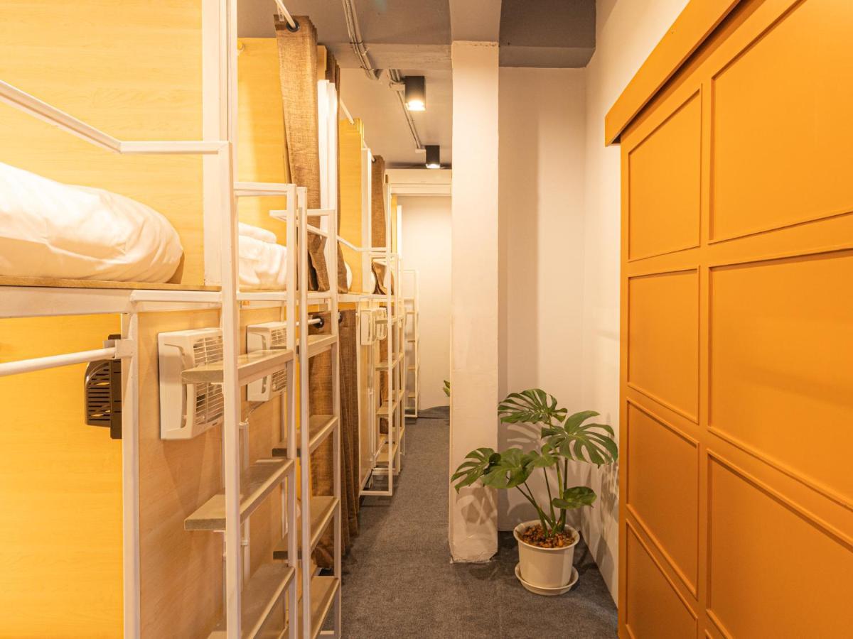 Khao San Social Capsule Hostel Bangkok Eksteriør bilde