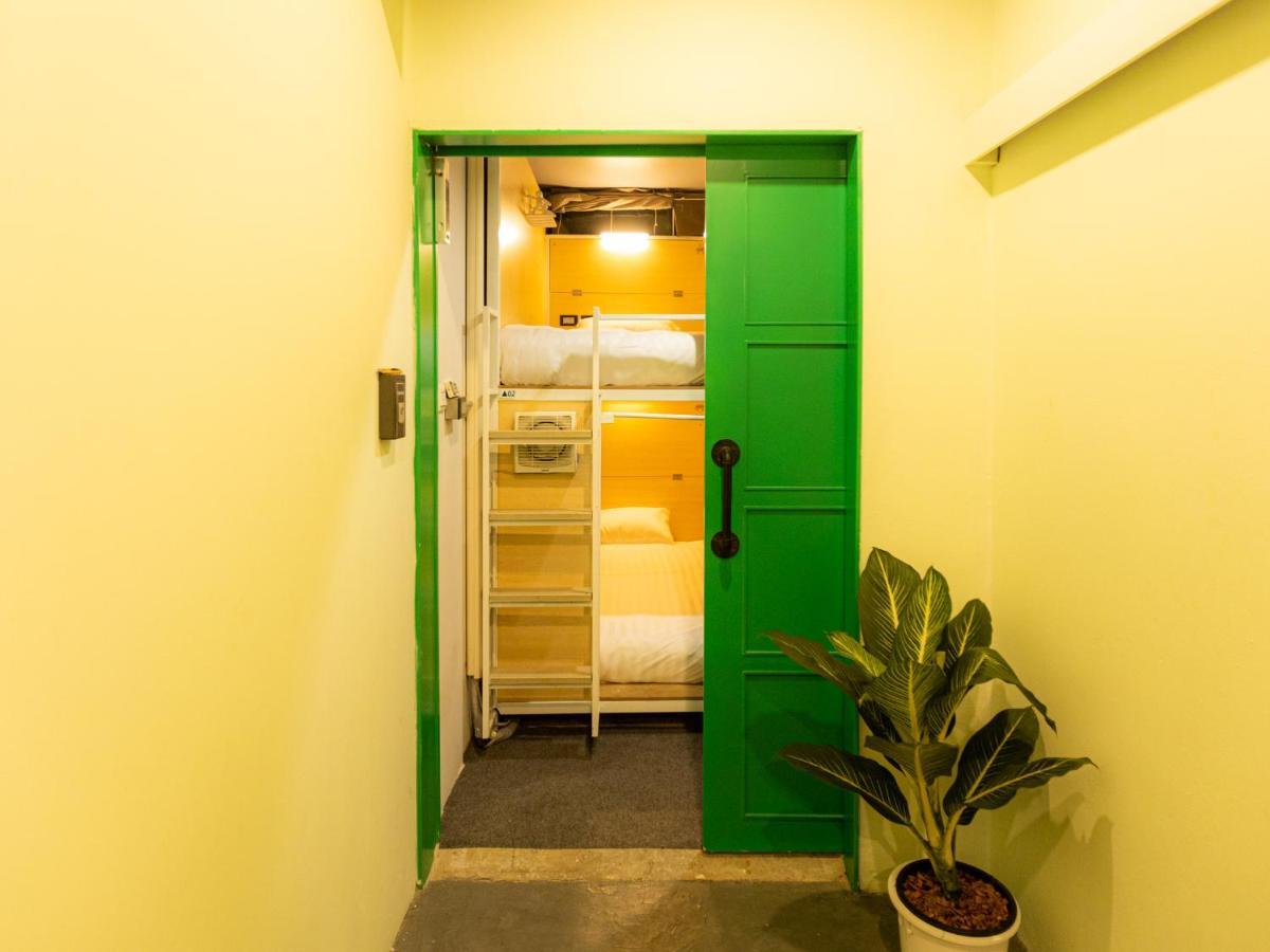 Khao San Social Capsule Hostel Bangkok Eksteriør bilde